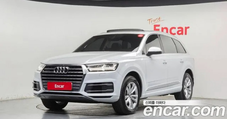 Audi Q7 
