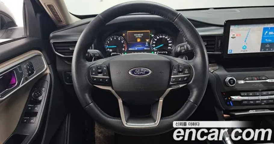 Ford Explorer 