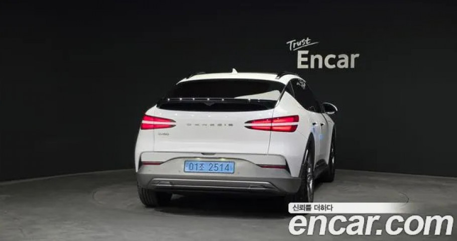 Genesis Gv60 