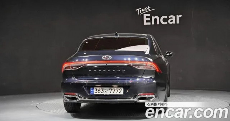 Hyundai Grandeur 