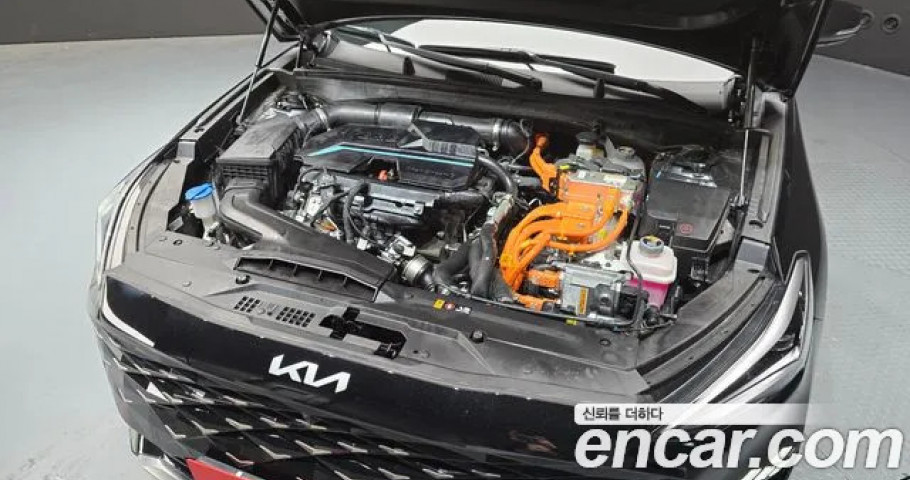 Kia K8 