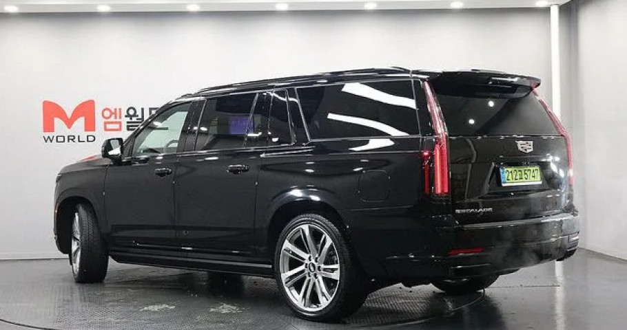 Cadillac Escalade 