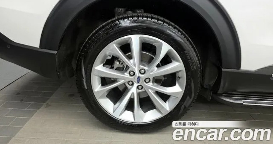 Ford Explorer 