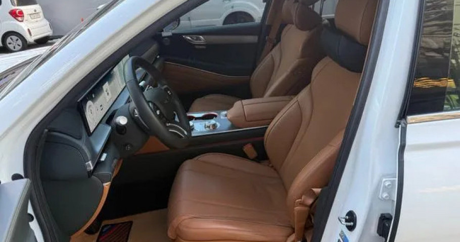 Genesis Gv80 