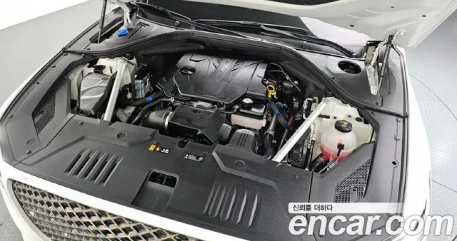 Genesis Gv70 