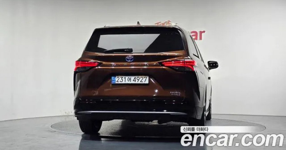 Toyota Sienna 