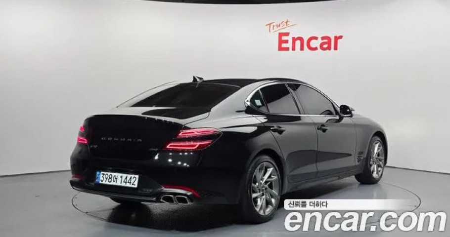 Genesis G70 