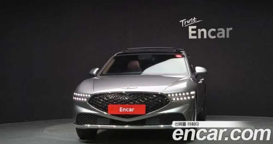 Genesis G90 