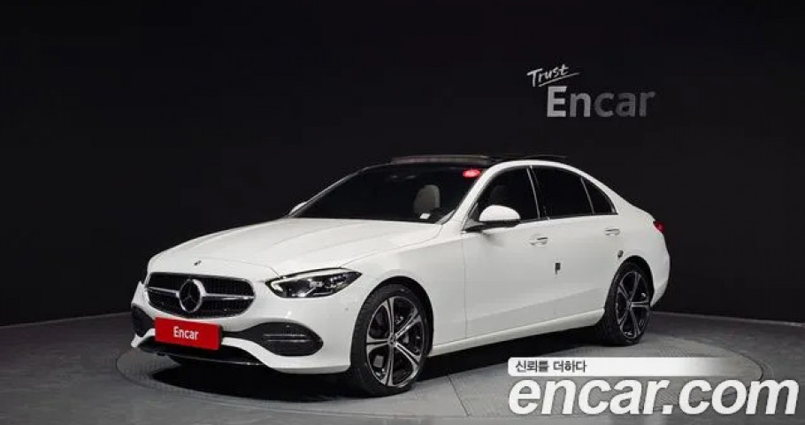 Mercedes-Benz C-Class 