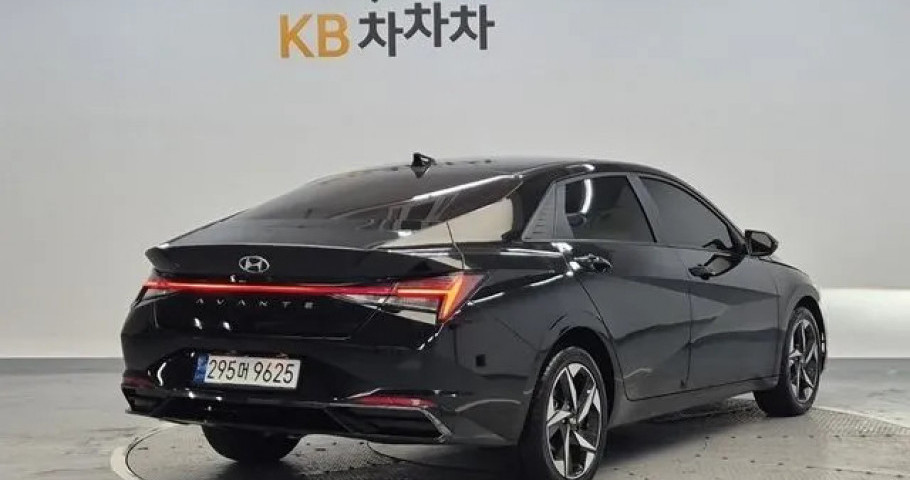 Hyundai Avante (Elantra) 