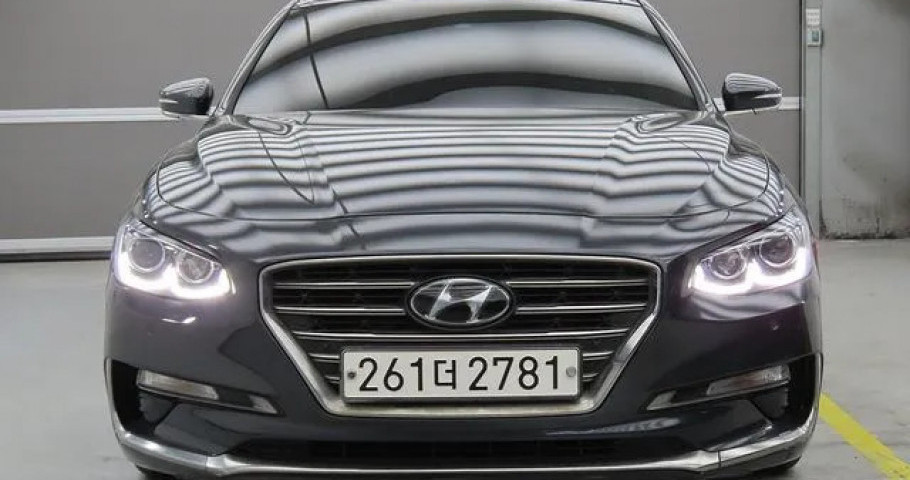 Hyundai Grandeur 