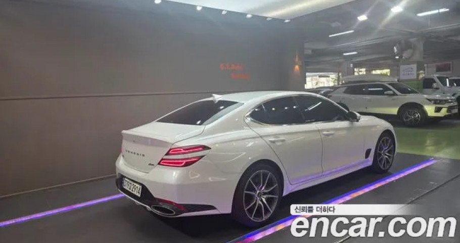 Genesis G70 