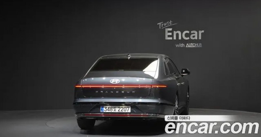 Hyundai Grandeur 