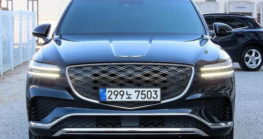 Genesis Gv70 
