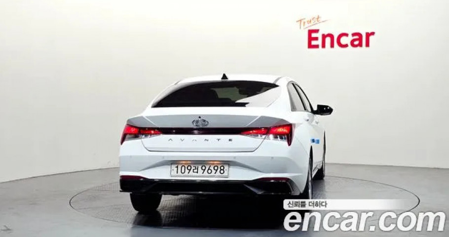Hyundai Avante (Elantra) 