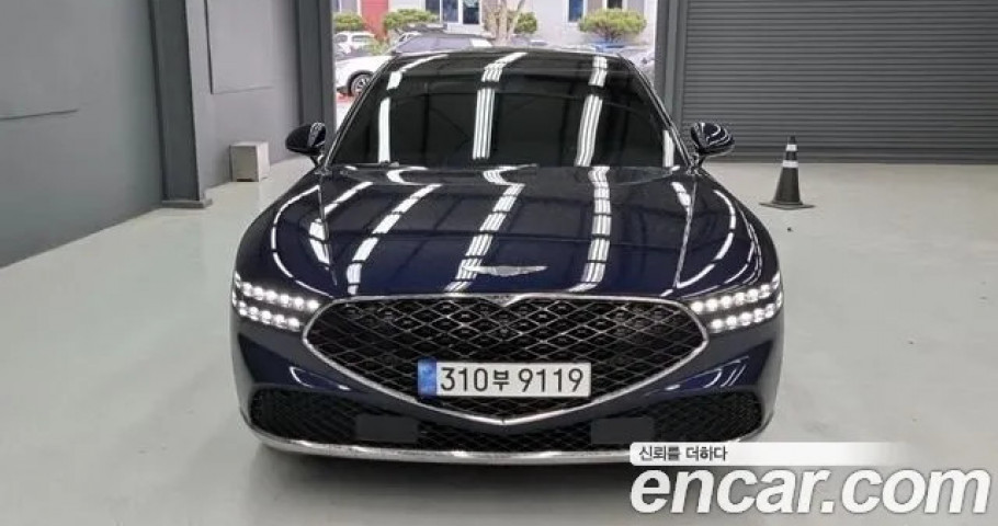 Genesis G90 
