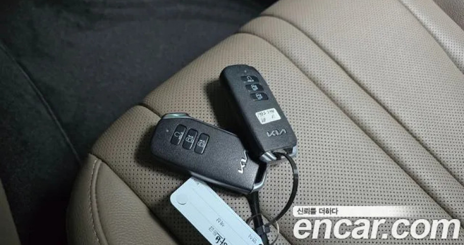 Kia K8 