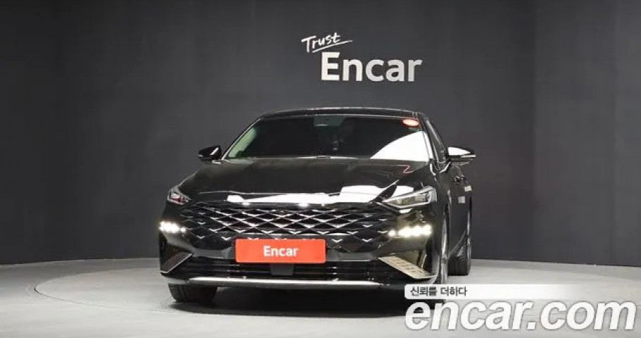 Kia K8 