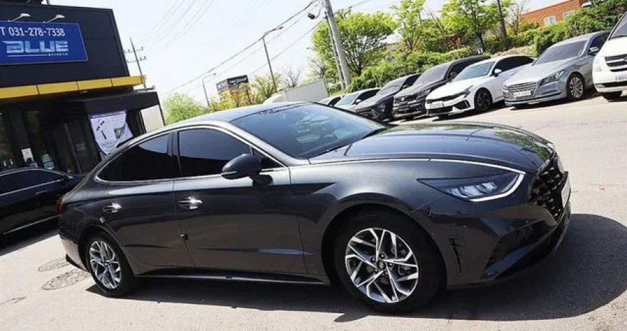 Hyundai Sonata 