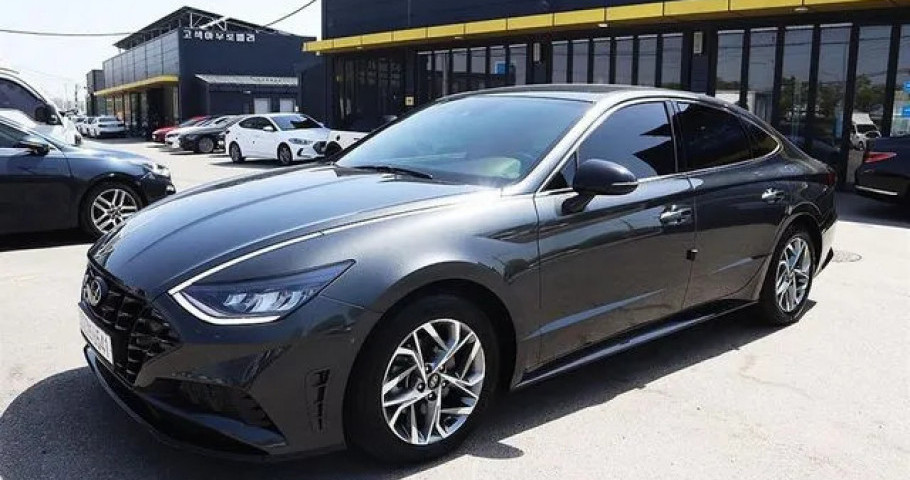 Hyundai Sonata 