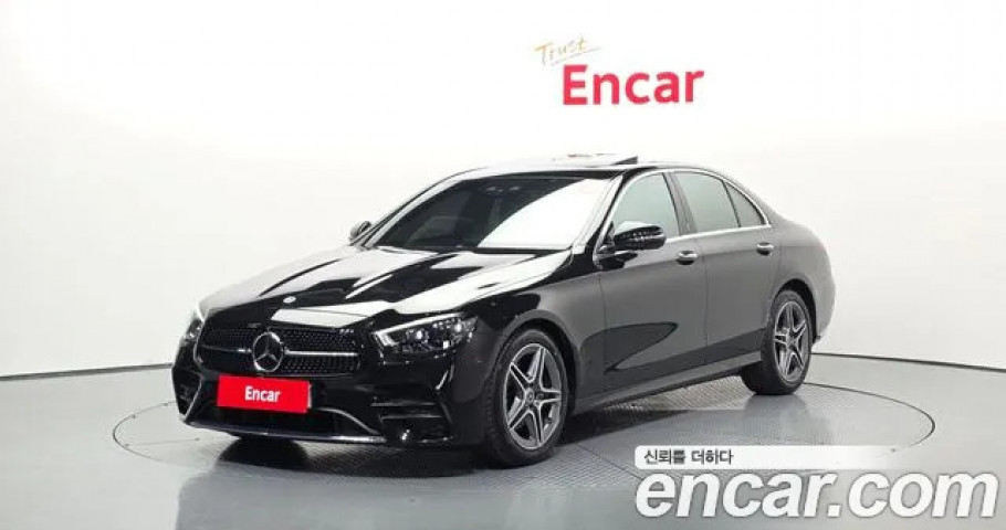 Mercedes-Benz E-Class 