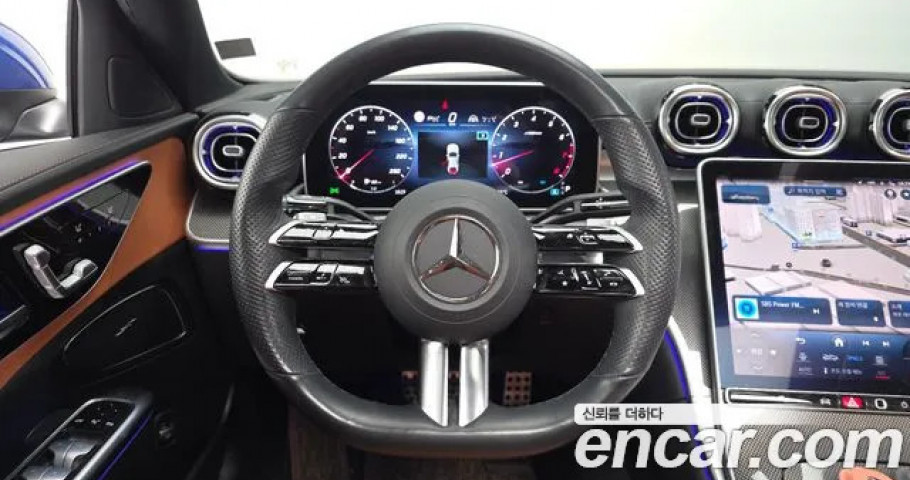 Mercedes-Benz C-Class 