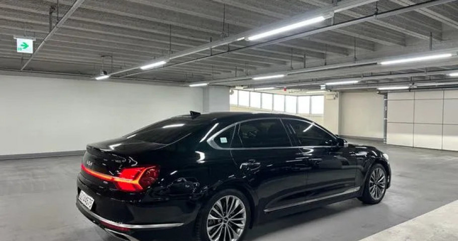 Kia K9 