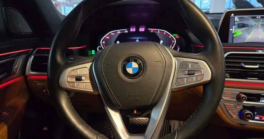 Bmw 7-Series 