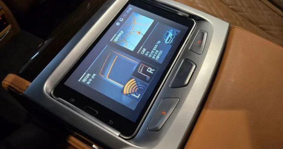 Bmw 7-Series 