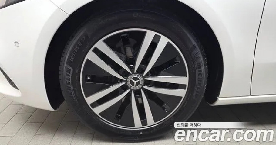 Mercedes-Benz A-Class 