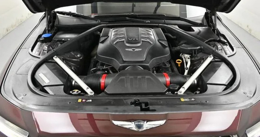 Genesis G90 