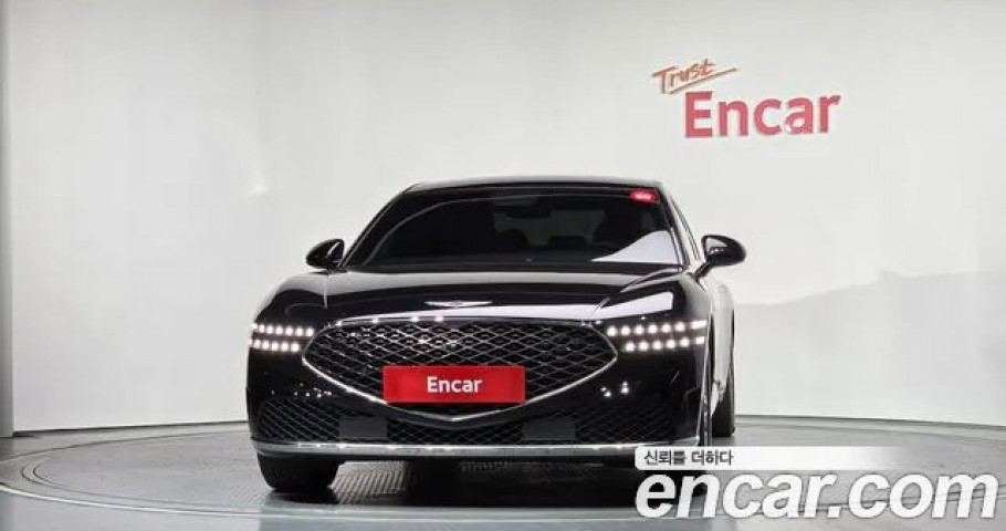 Genesis G90 