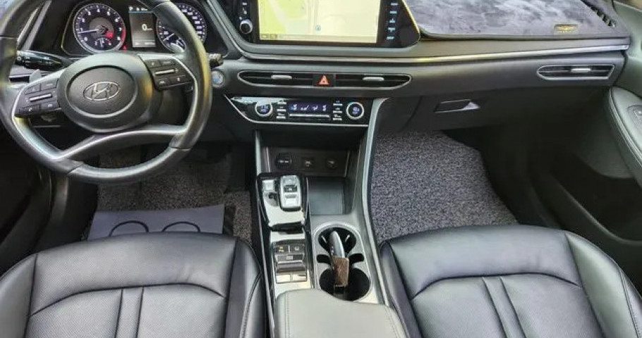 Hyundai Sonata 