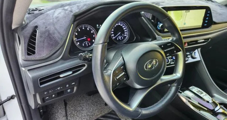 Hyundai Sonata 