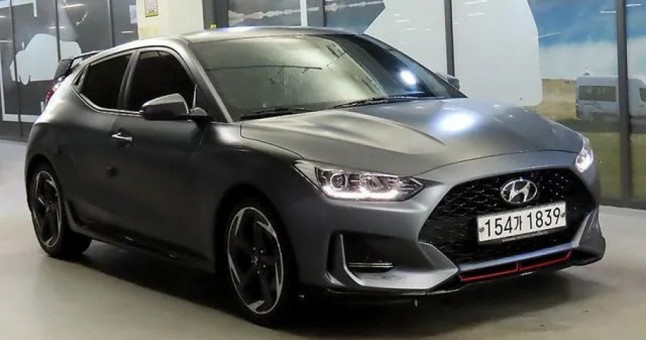 Hyundai Veloster 