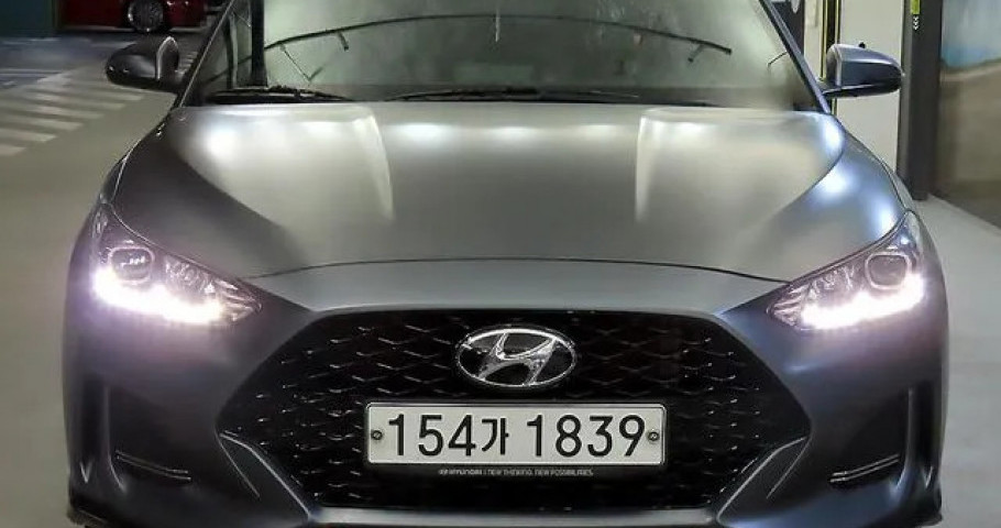 Hyundai Veloster 