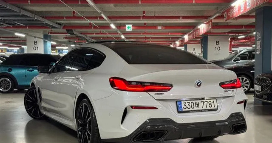 Bmw 8-Series 