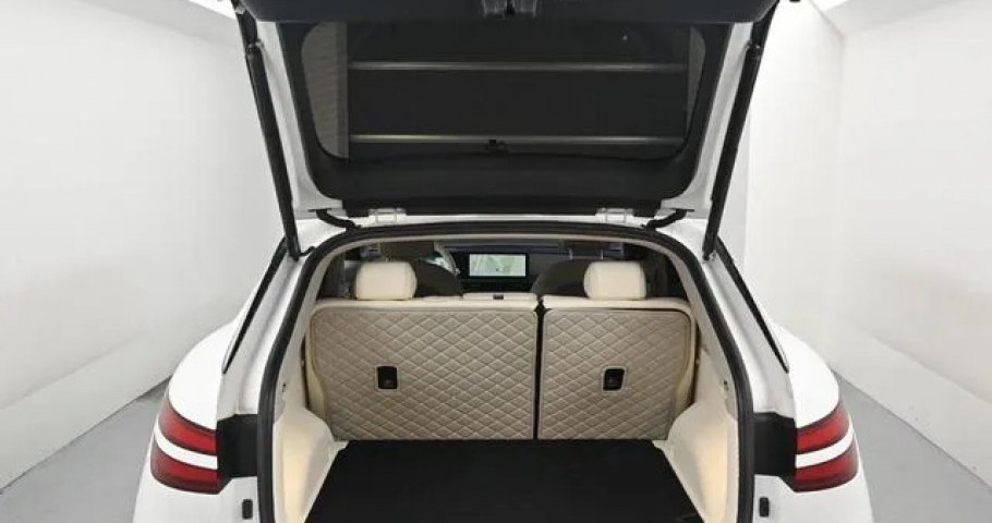 Genesis Gv60 