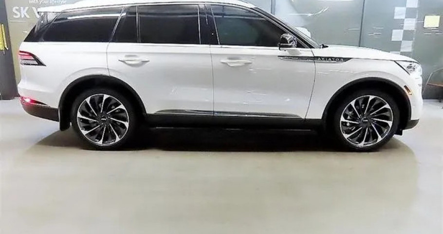 Lincoln Aviator 