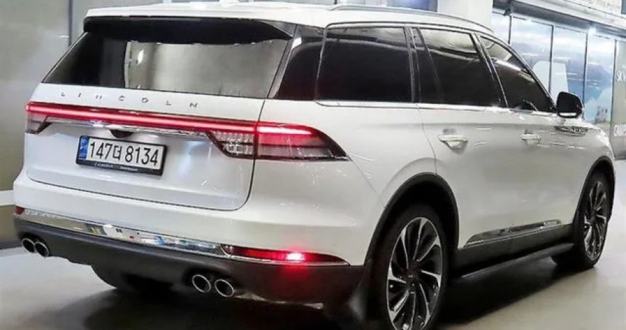 Lincoln Aviator 