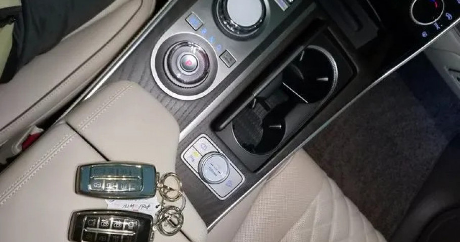 Genesis Gv80 
