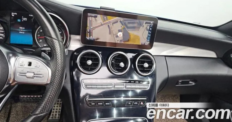 Mercedes-Benz C-Class 