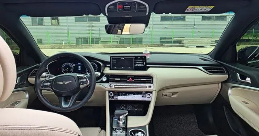 Genesis G70 