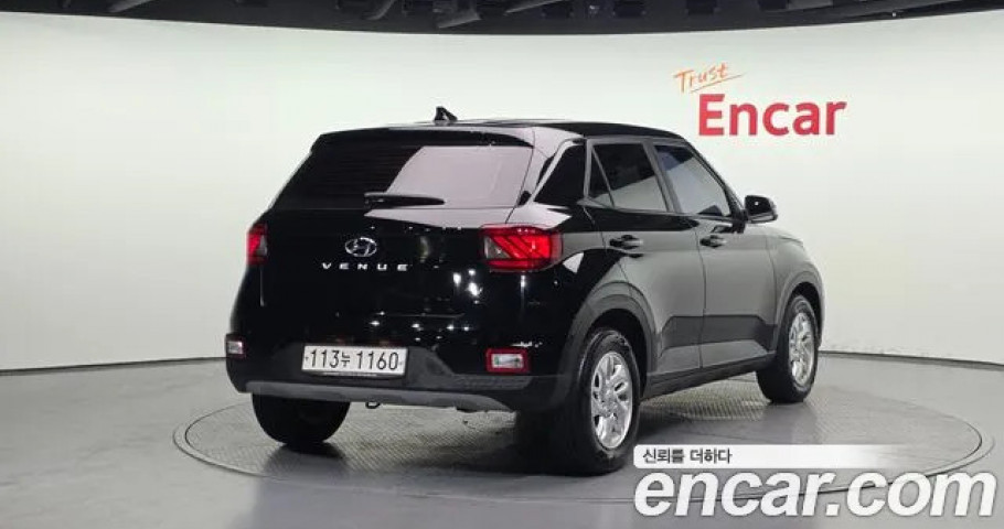 Hyundai Venue 