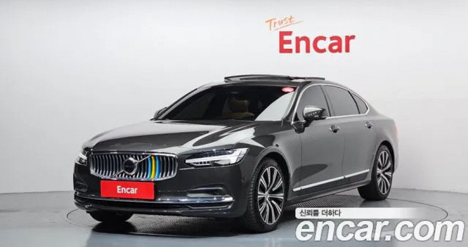 Volvo S90 