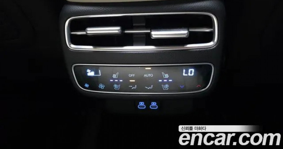 Genesis Gv70 