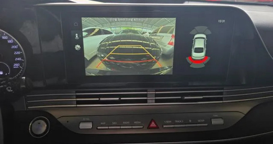 Hyundai Grandeur 