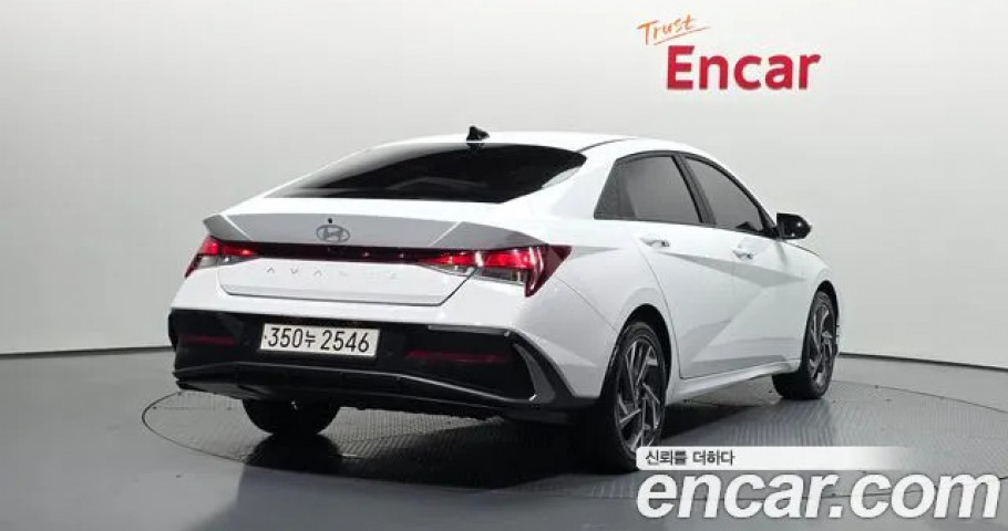 Hyundai Avante (Elantra) 