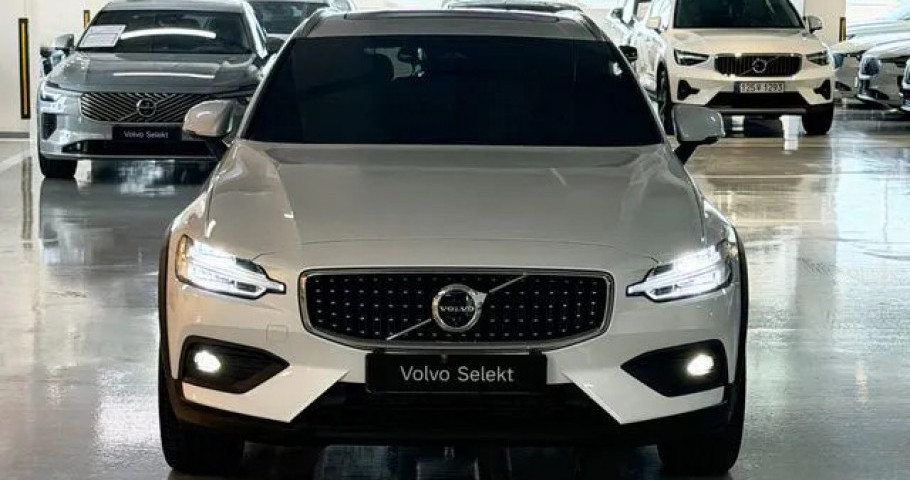 Volvo V60 
