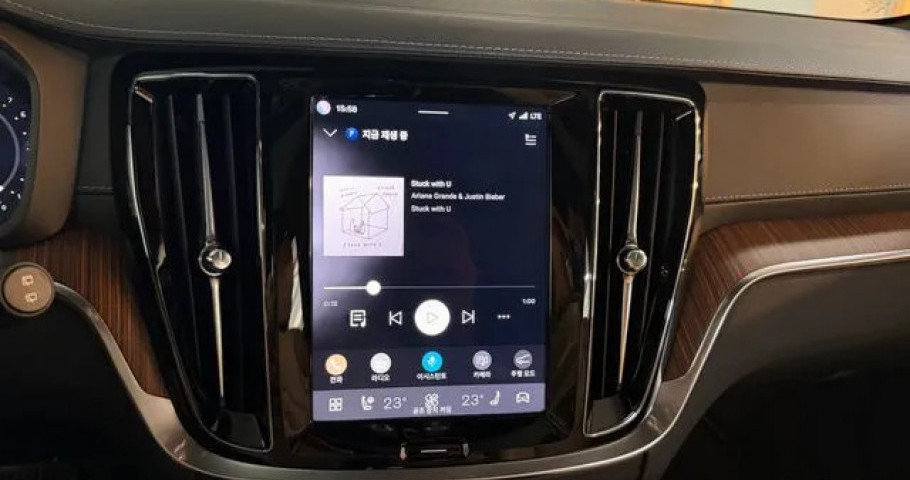 Volvo V60 